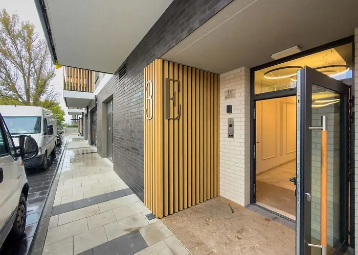 Appartement Michalczyka Modern With Parking And Balcony Next To The Odra River By Renters