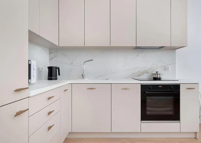 Michalczyka Modern With Parking And Balcony Next To The Odra River By Renters 브로츠와프