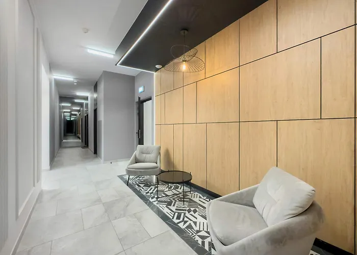 Michalczyka Modern With Parking And Balcony Next To The Odra River By Renters * 브로츠와프